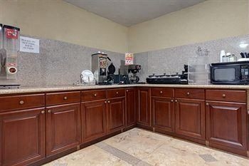 Americas Best Value Inn1