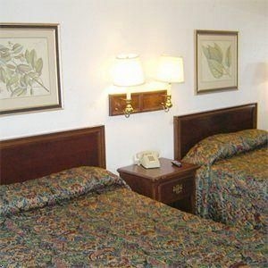 Hometown Inn & Suites Elk City0