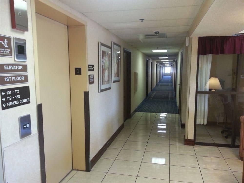 Baymont Inn and Suites Ft. Wayne Baymont Inn and Suites Ft. Wayne