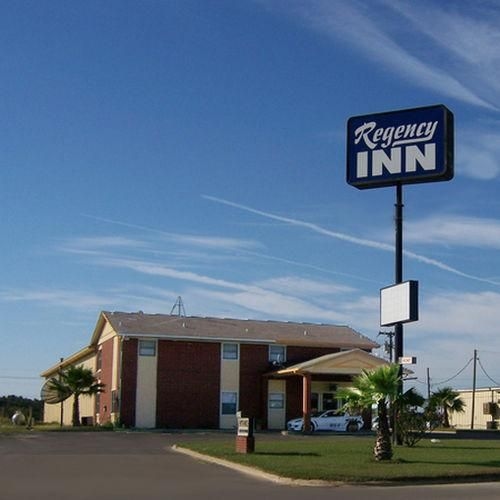 Regency Inn Fairfield4
