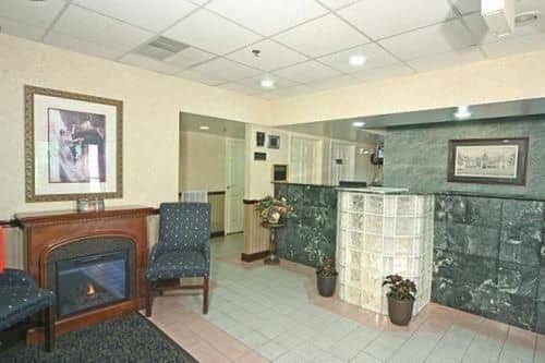 Guesthouse International Inn Biltmore Guesthouse International Inn Biltmore
