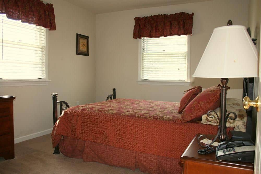 Carriage House Inn Carriage House Inn