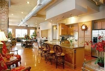 Cook Loft1