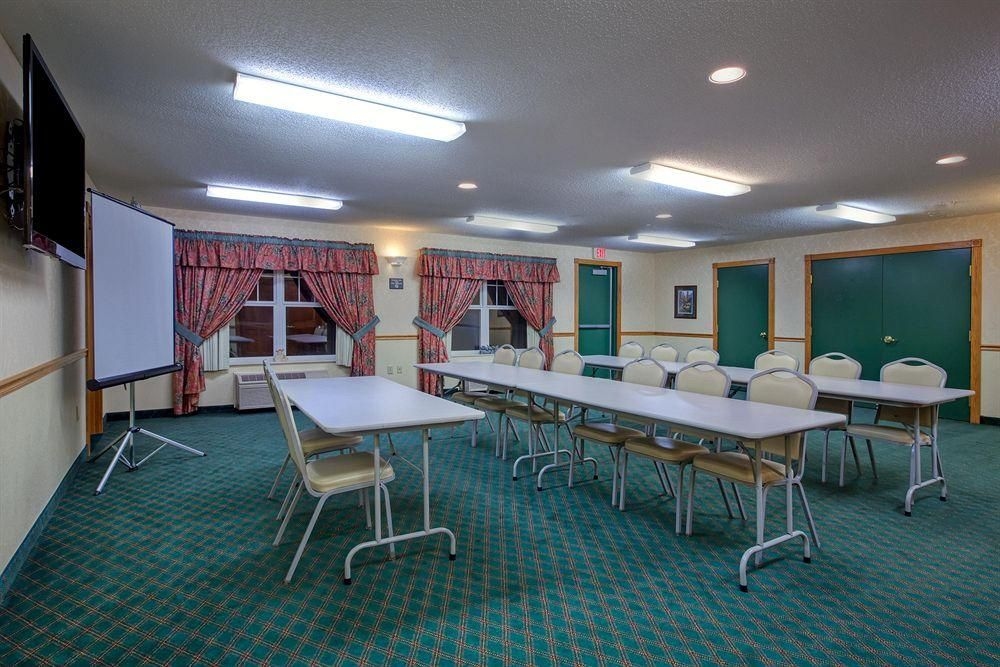 COUNTRY INNS STS MASON CITY4