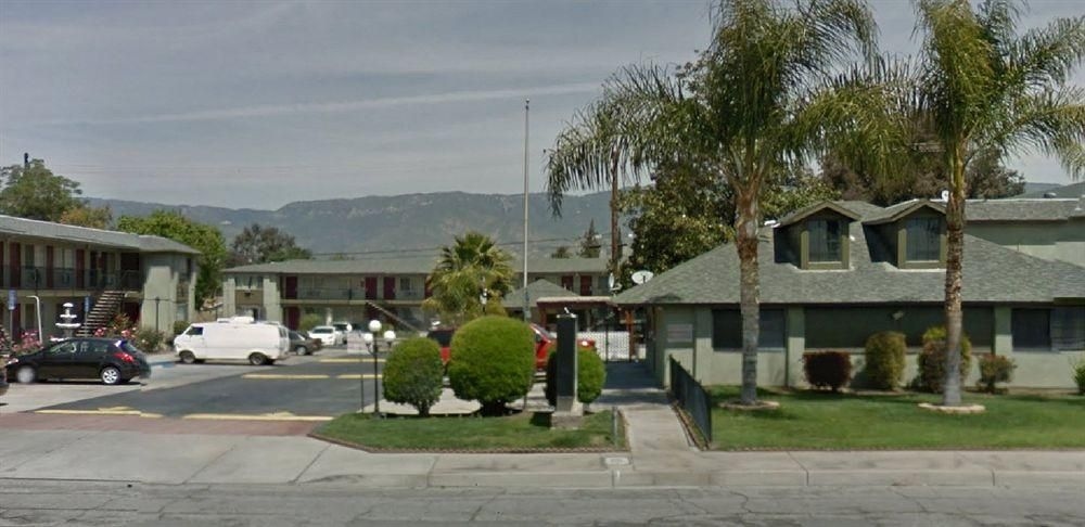 Sunpark Inn & Suites3
