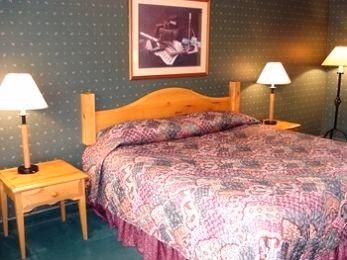 Island Country Inn4