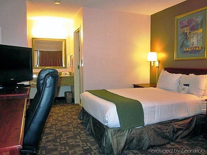 Motel 6 Troy1
