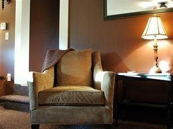Kara's Kottages3