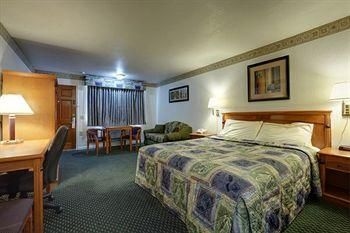 Americas Best Value Inn & Suites Woodland1