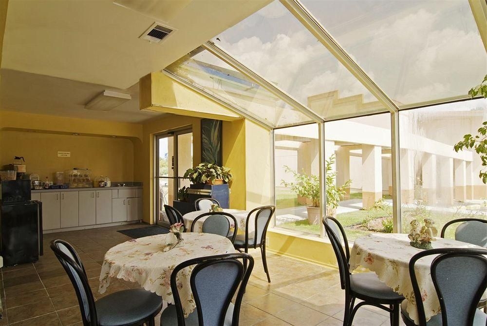 AMERICAS BEST VALUE INN2