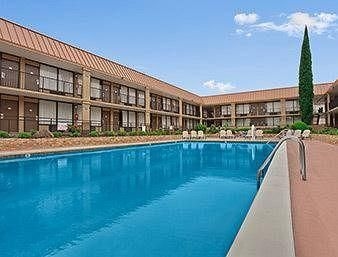 Travelodge Bossier City2