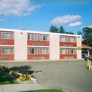 BUDGET INN BATH4