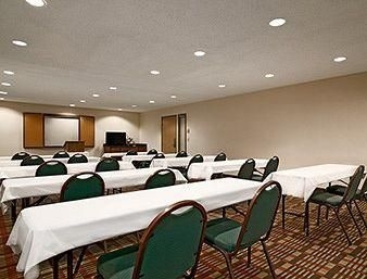 Ramada Hall of Fame Canton2