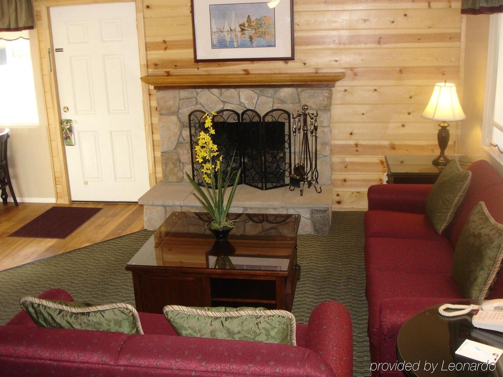 Bay Meadows Resort4