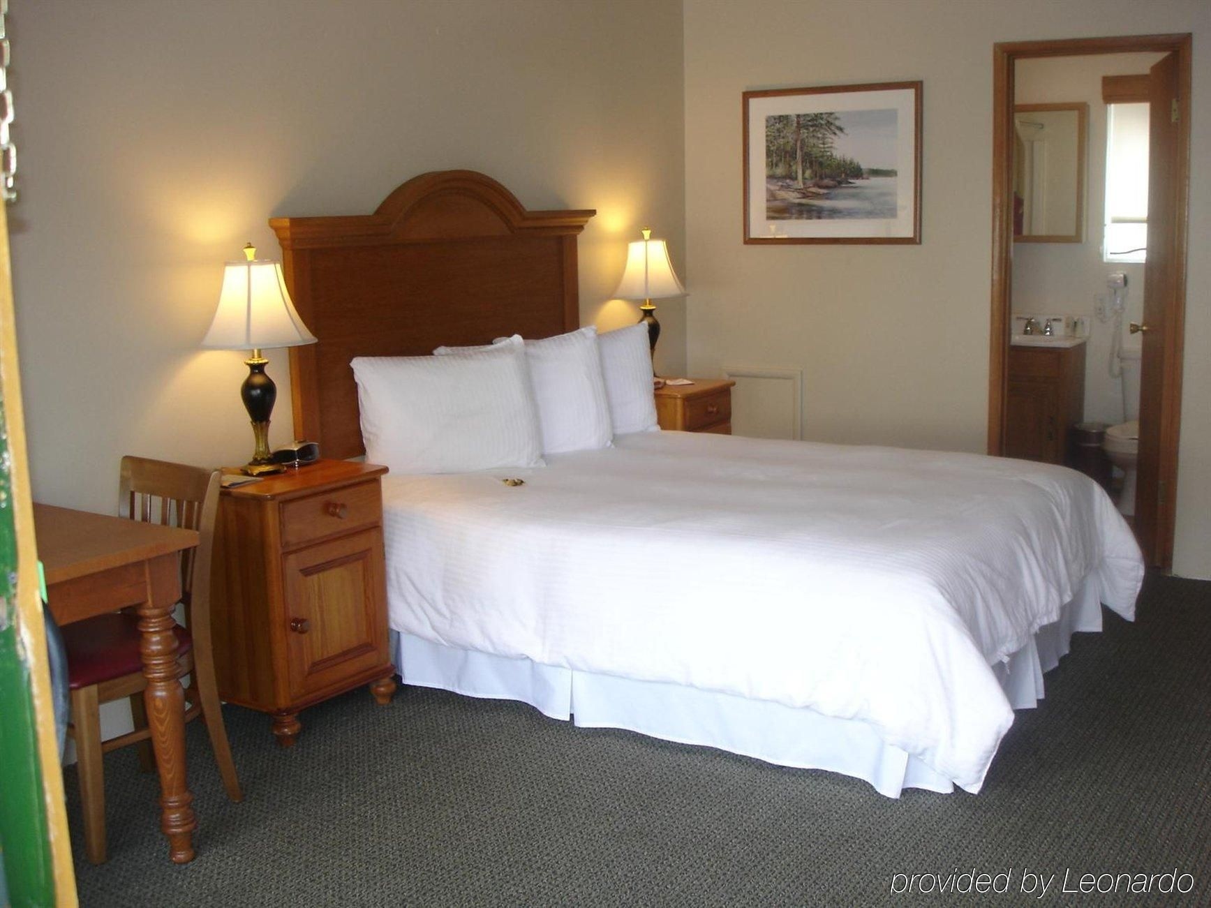 Bay Meadows Resort3
