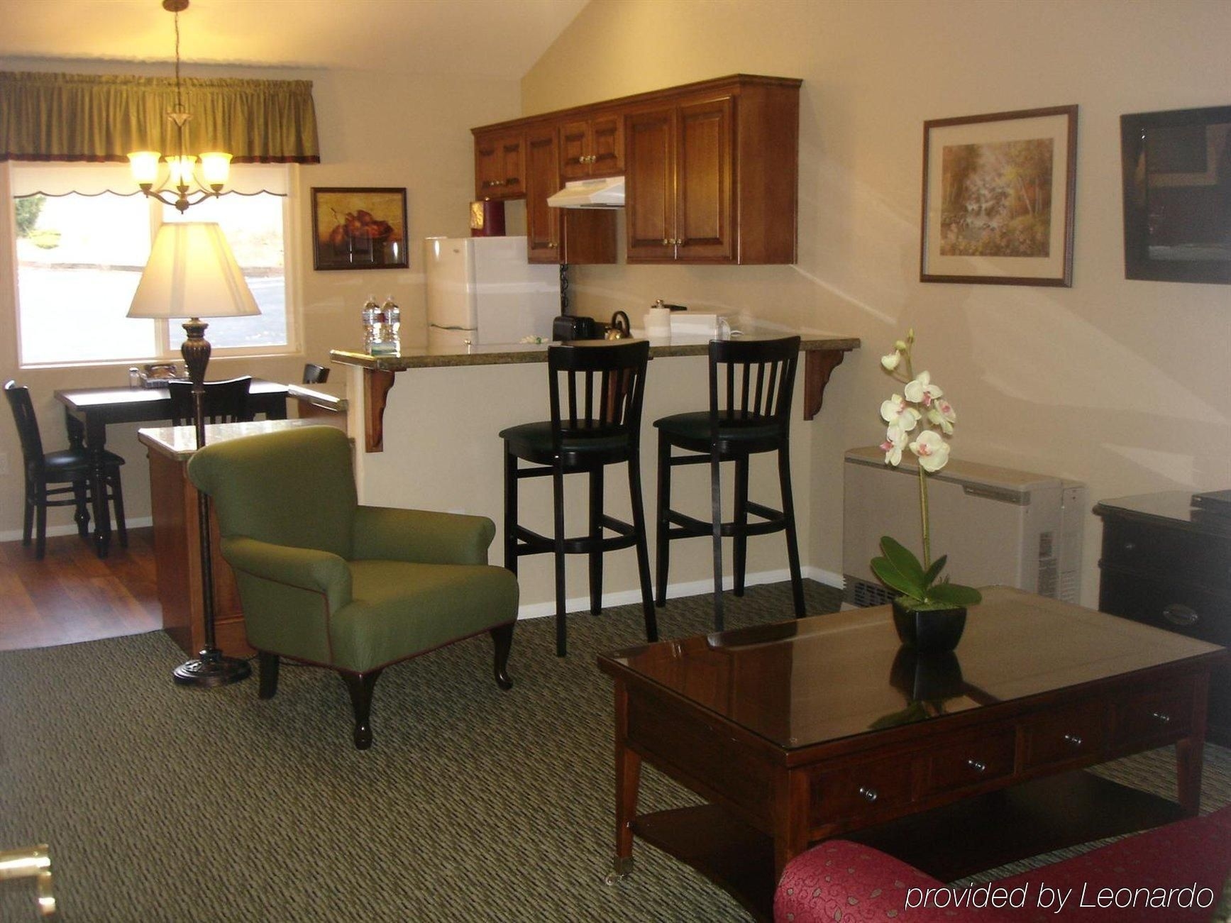 Bay Meadows Resort1