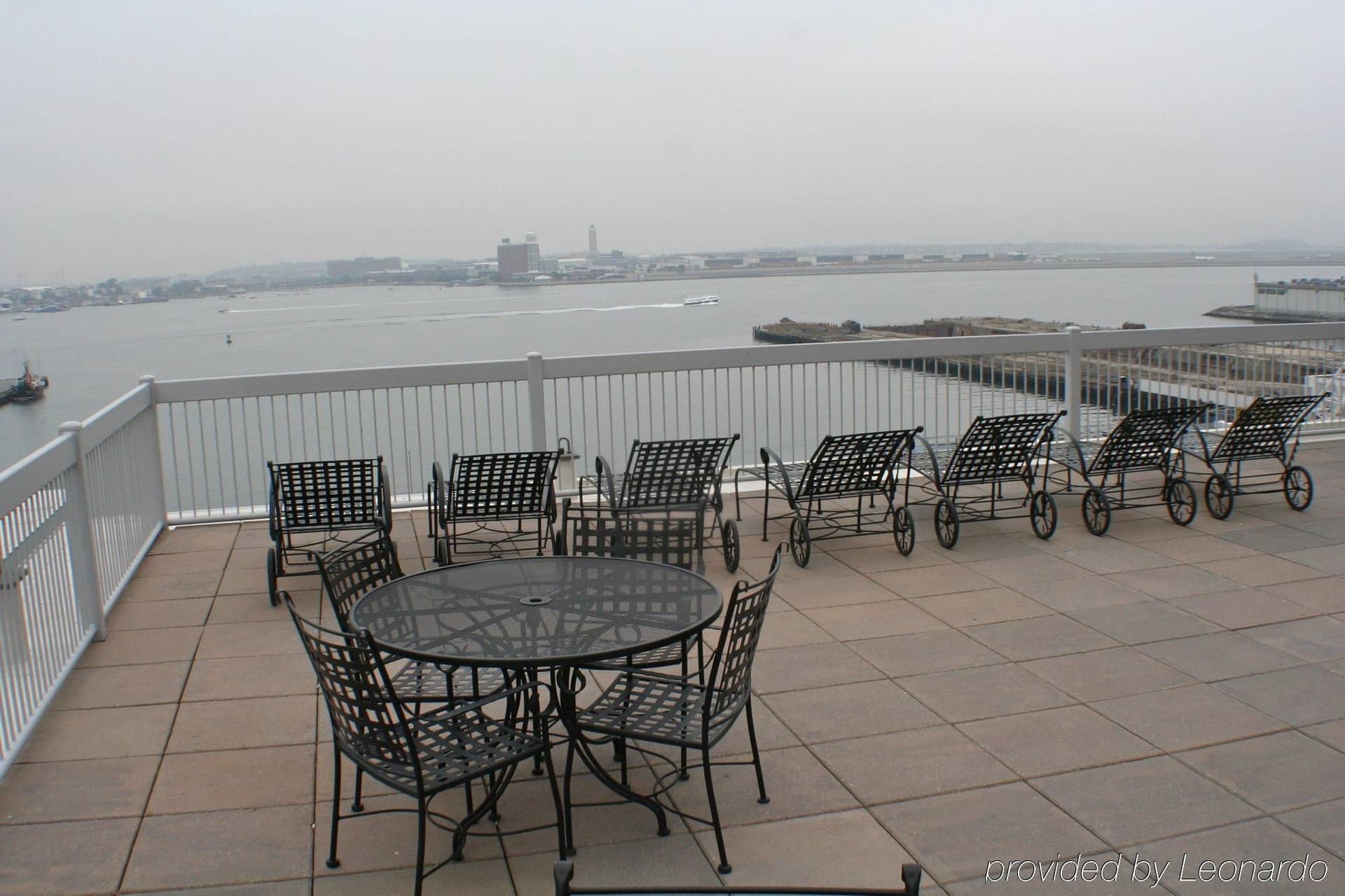 Park Lane Seaport Apartments by GSA Park Lane Seaport Apartments by GSA