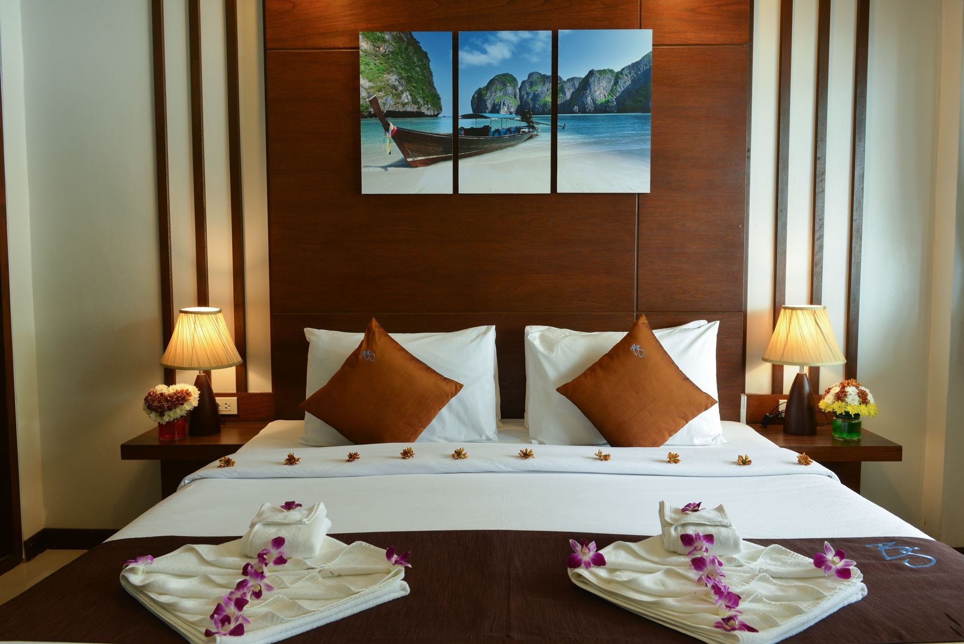 Phangan Bayshore Resort3