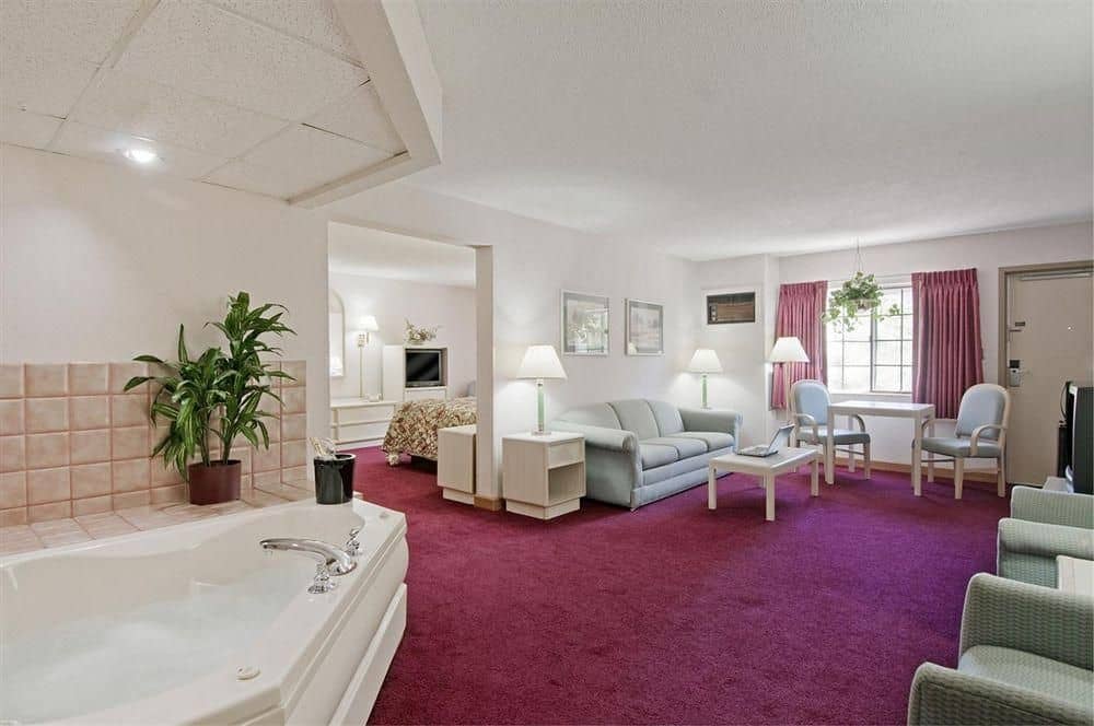 AMERICAS BEST VALUE INN AMERICAS BEST VALUE INN