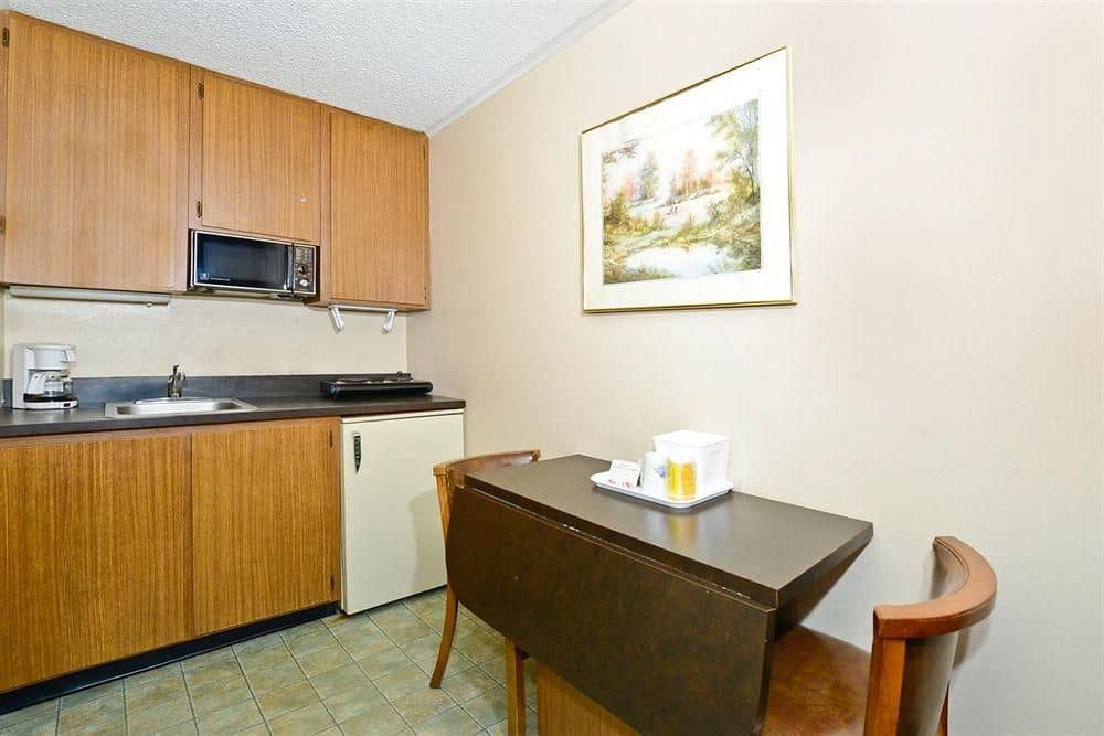 Americas Best Value Inn Americas Best Value Inn