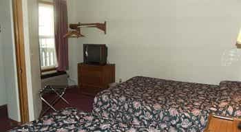 Hillcrest Inn