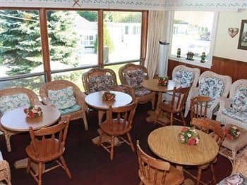 Claddagh Motel & Suites Claddagh Motel & Suites