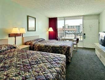 Ocean Breeze Hotel4