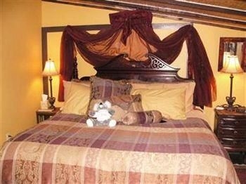 Australian Walkabout Inn B & B2