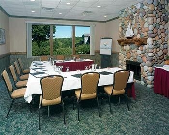The Lodge at Geneva Ridge4