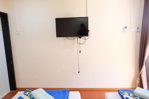 Standard Twin Room (Building)