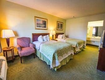 DAYS INN & SUITES LATHAM/ALBANY NORTH DAYS INN & SUITES LATHAM/ALBANY NORTH