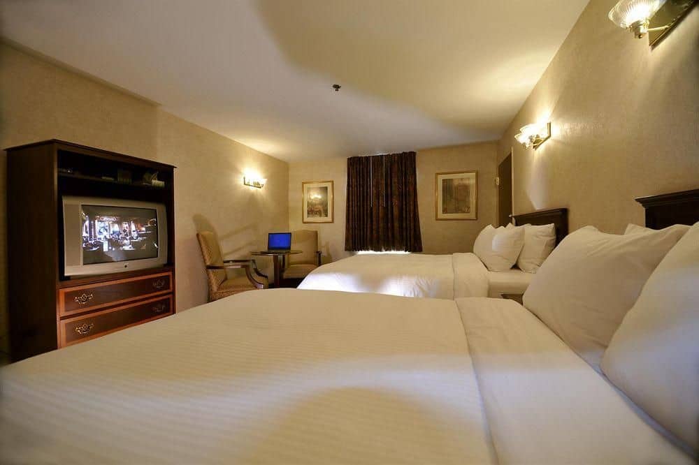 University Inn University Inn