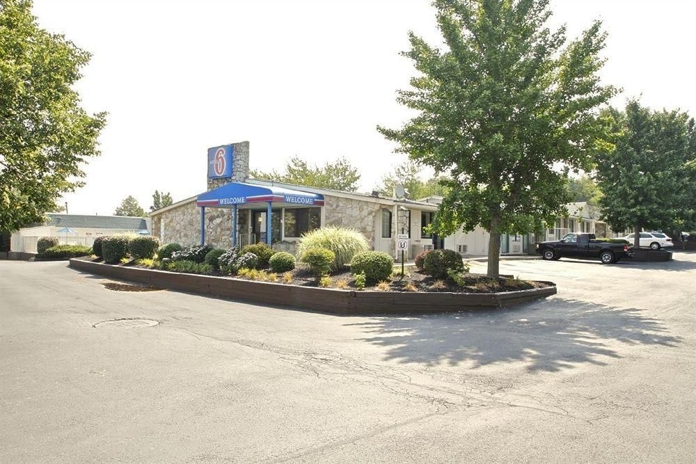 Motel 6 Harrisonburg3