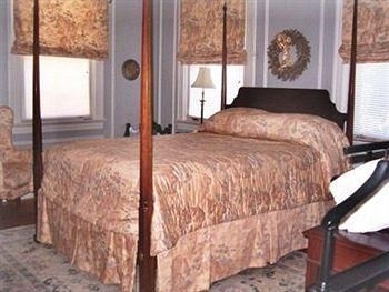 Port City Guest House3