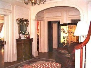 Port City Guest House2