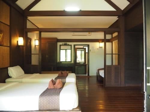 Triple Room