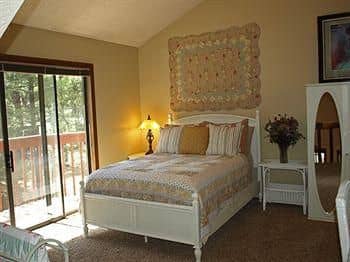 Whispering Pines Inn Whispering Pines Inn