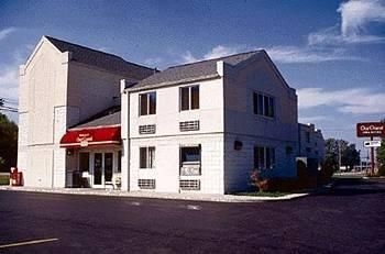 OURGUEST INN AND SUITES CATAWBA4
