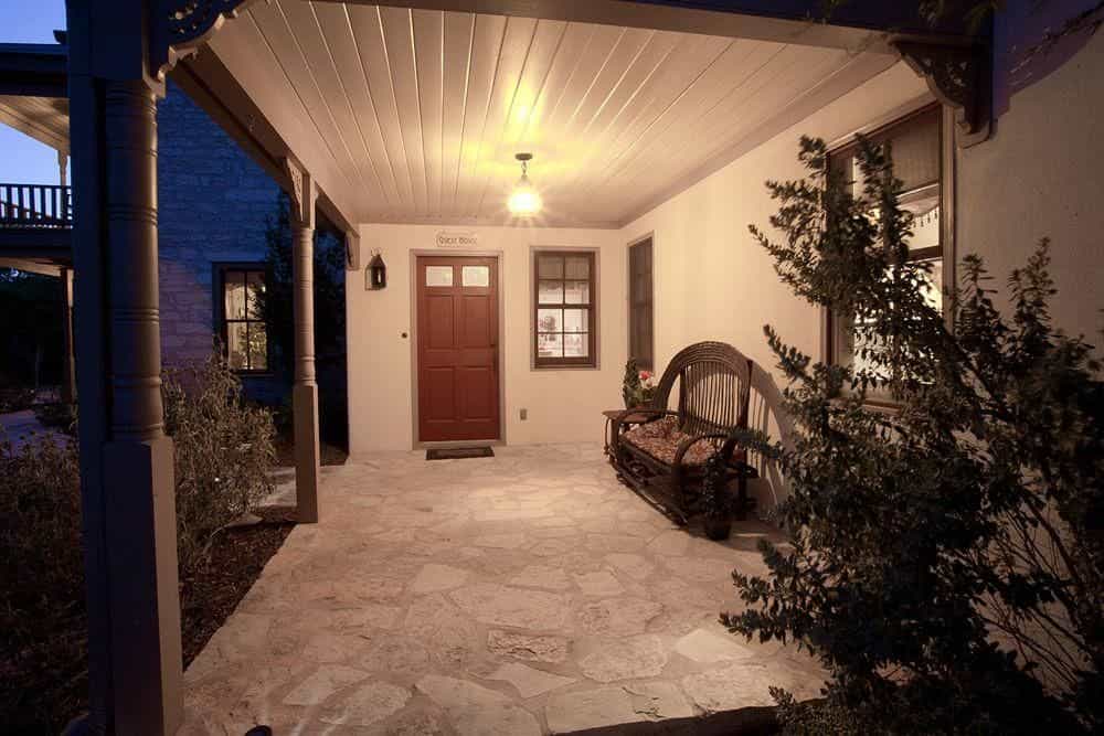 Rock House Hideaway