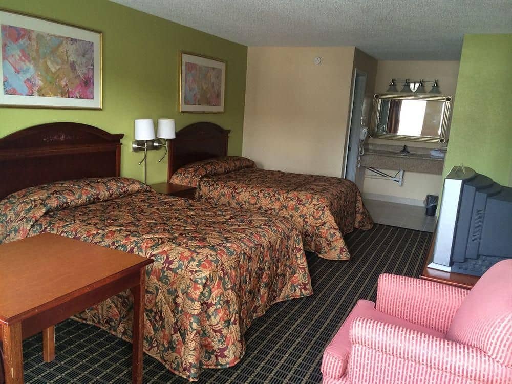 Newport News Inn Newport News Inn