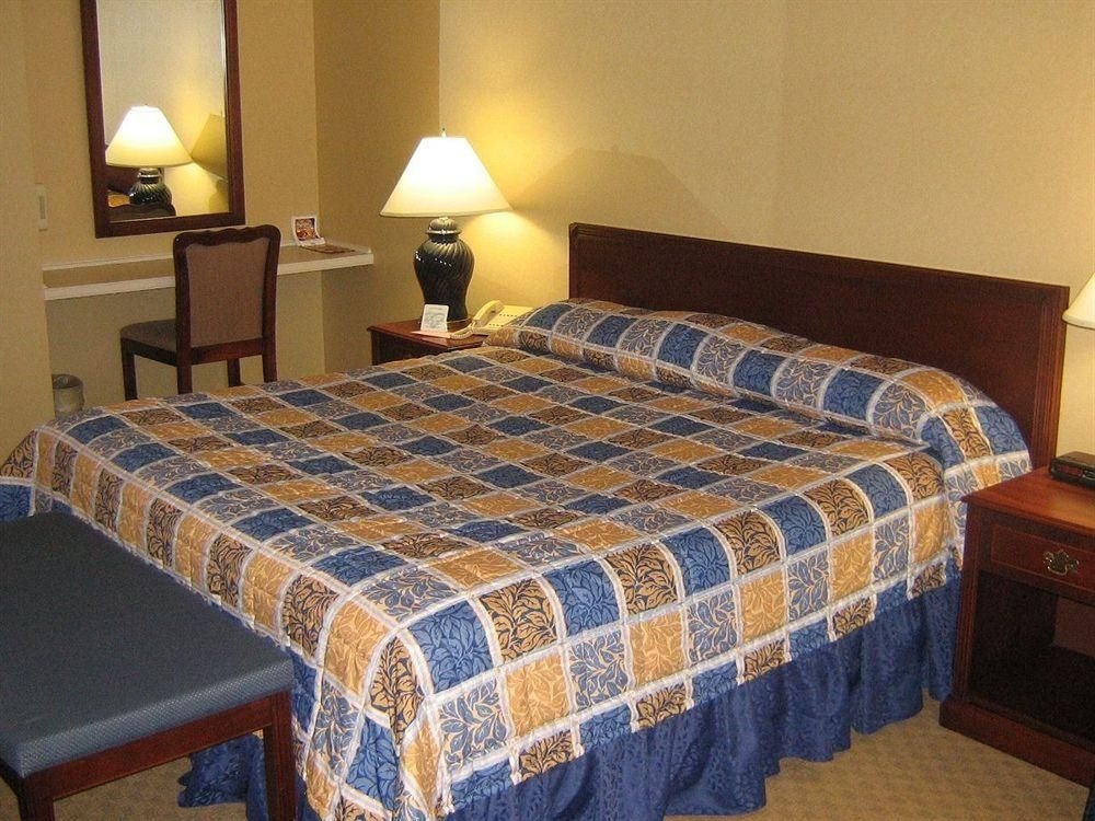 Plaza Suites, Midland, MI2