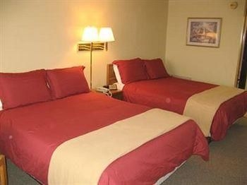 Valley Vista Inn1