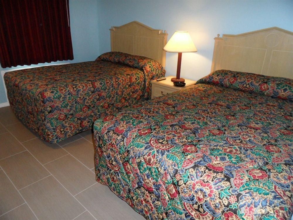 Franklin Terrace Motel2