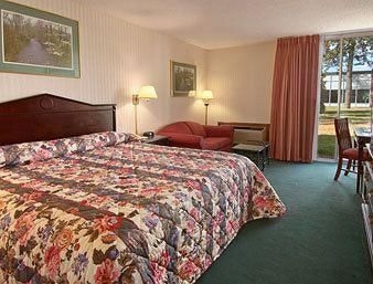 เบย์มอนต์ บาย วินด์แฮม ควีนส์เบอรี/เลคจอร์จ (Baymont by Wyndham Queensbury/Lake George)1