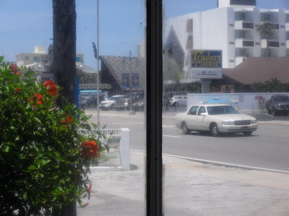 Shore Winds Motel4