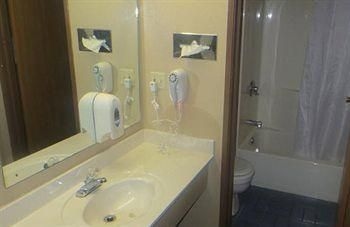 DIAMOND HOTEL3