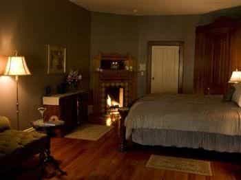 Hamilton House Bed & Breakfast