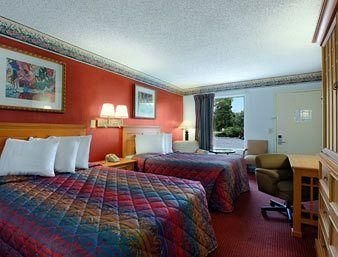 Days Inn Monteagle1