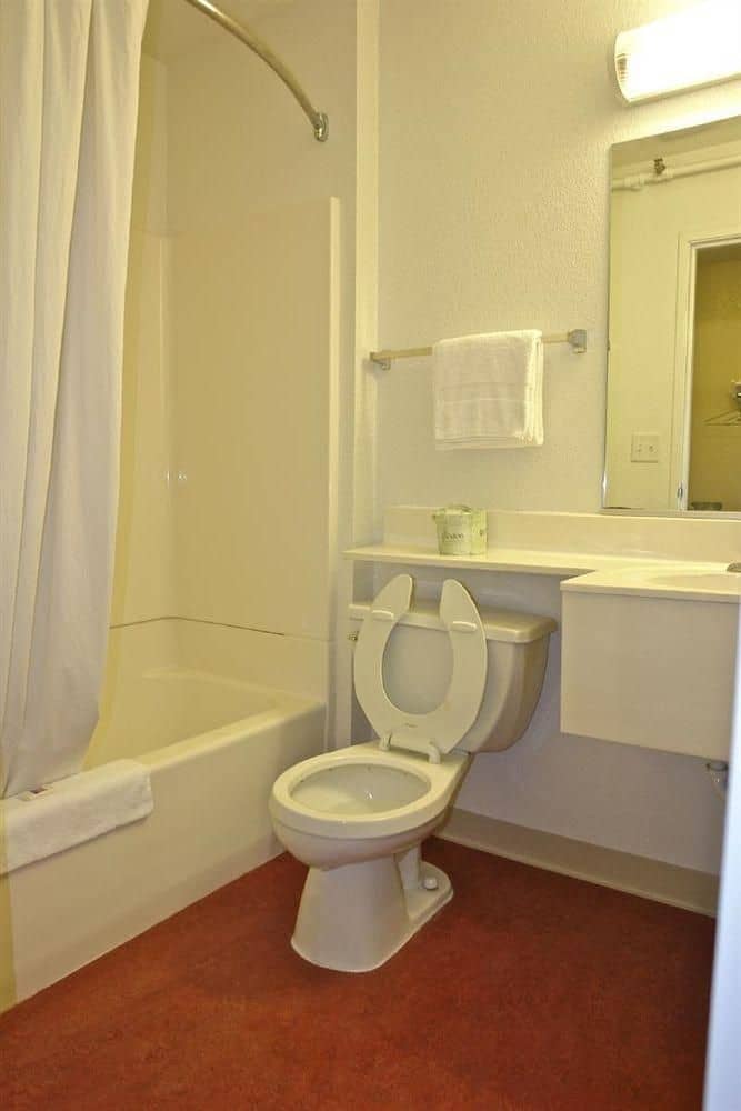 Motel 6 Minneapolis Airport - Mall of America Motel 6 Minneapolis Airport - Mall of America