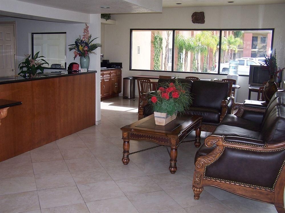 AMERICAN INN SUITES2